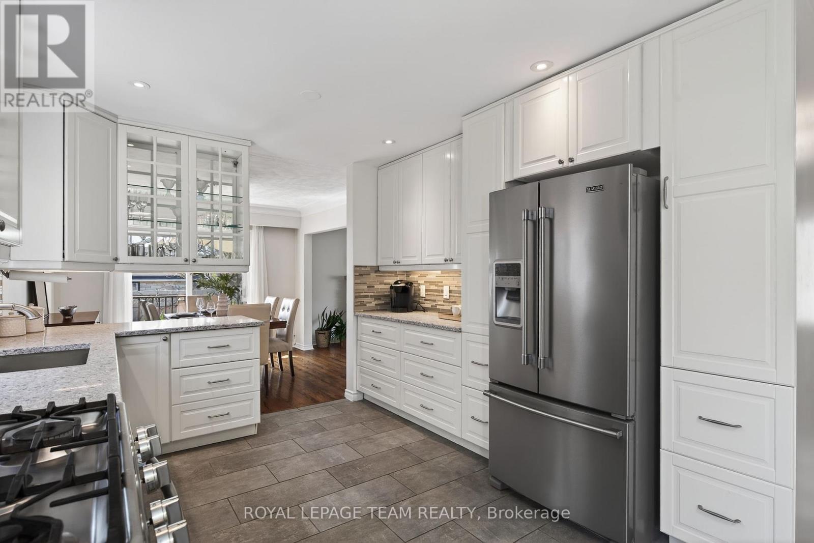 546 Dovercourt Avenue, Ottawa, Ontario  K2A 0V1 - Photo 9 - X13085988