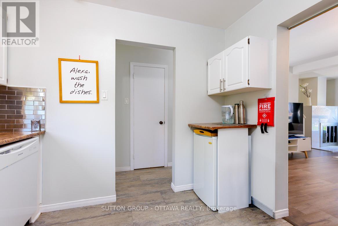 1942 Garden Park Lane, Ottawa, Ontario  K1B 5B2 - Photo 16 - X13086068