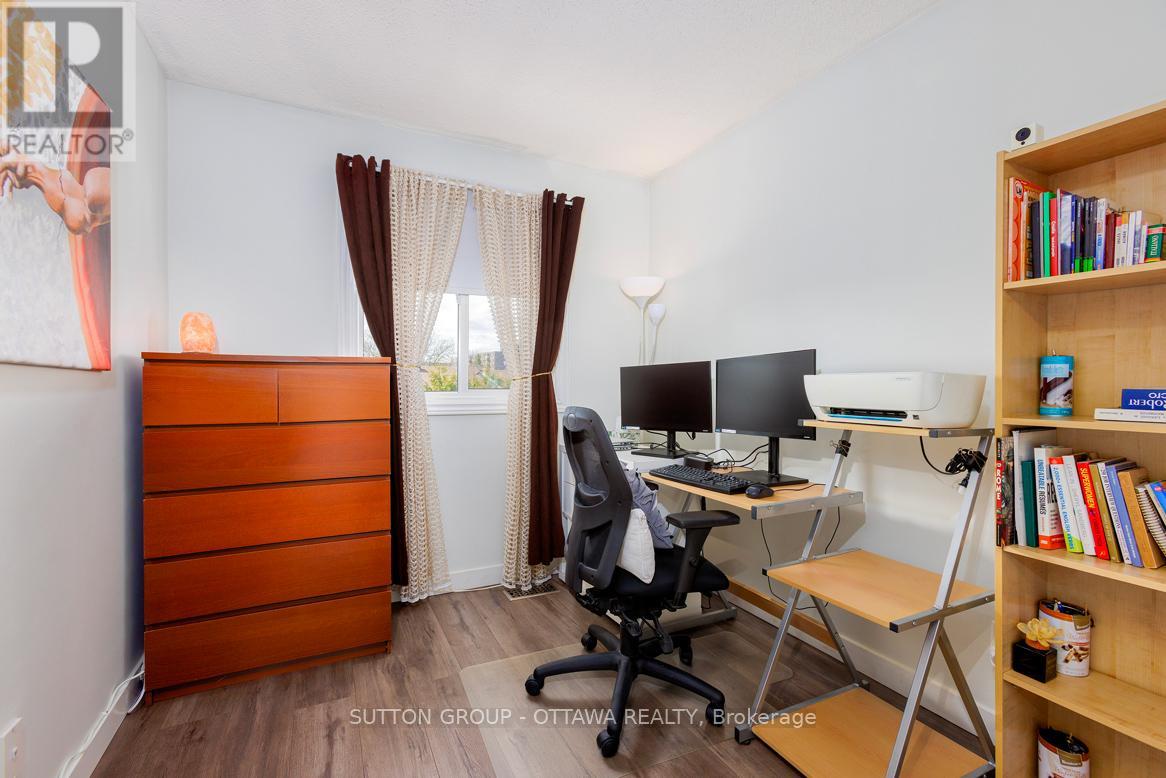 1942 Garden Park Lane, Ottawa, Ontario  K1B 5B2 - Photo 33 - X13086068