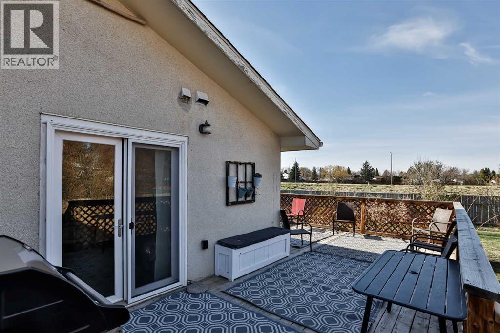 99 Lemoyne Crescent W, Lethbridge, Alberta  T1K 4A4 - Photo 33 - A2306254