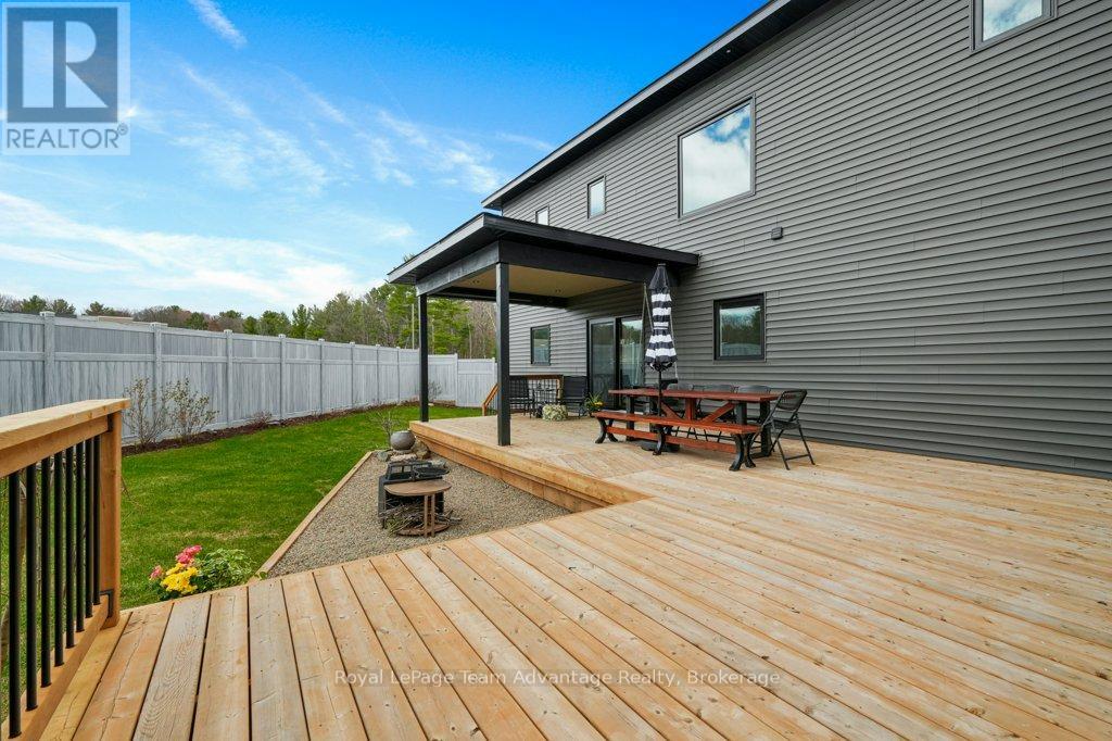 55 Dennis Drive, Parry Sound, Ontario  P2A 2H9 - Photo 48 - X13085982