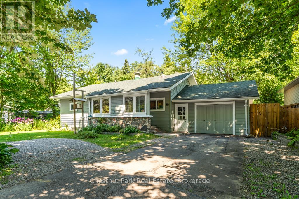 23 EWING STREET, Bracebridge, Ontario