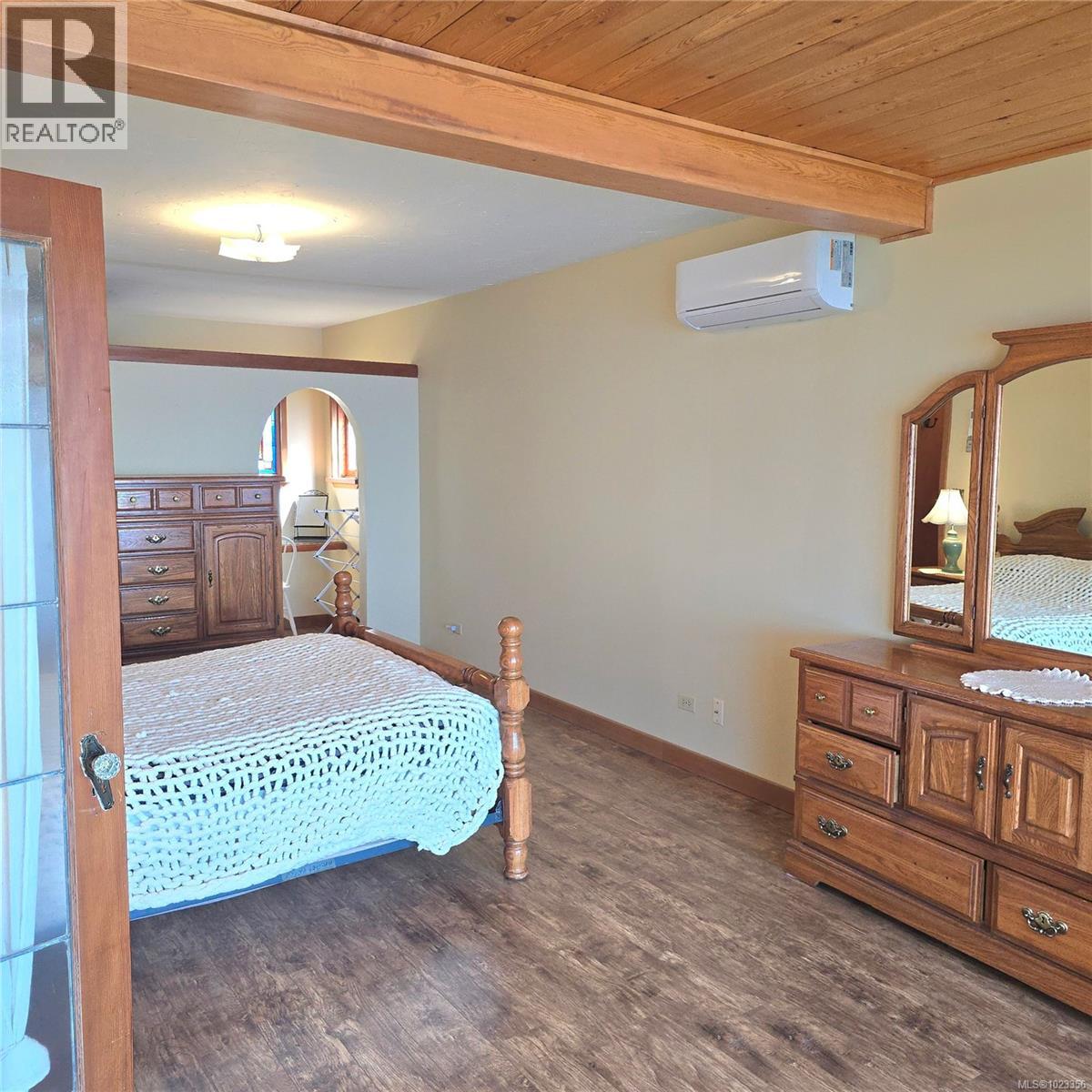 220 1st St, Sointula, British Columbia  V0N 3E0 - Photo 42 - 1023356