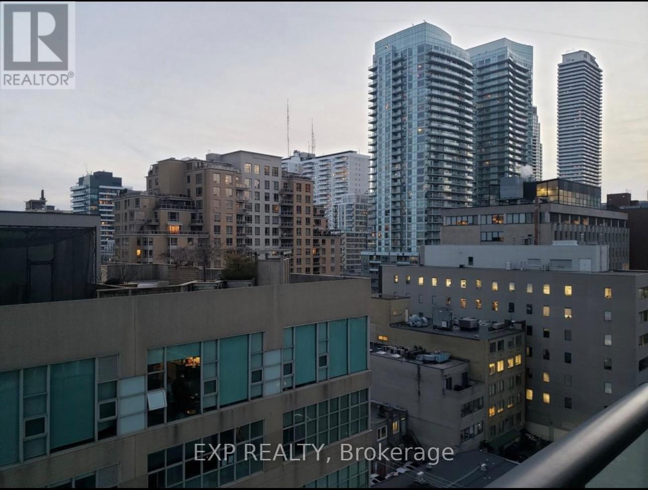911 - 185 Roehampton Avenue, Toronto, Ontario  M4P 0C6 - Photo 2 - C13085966