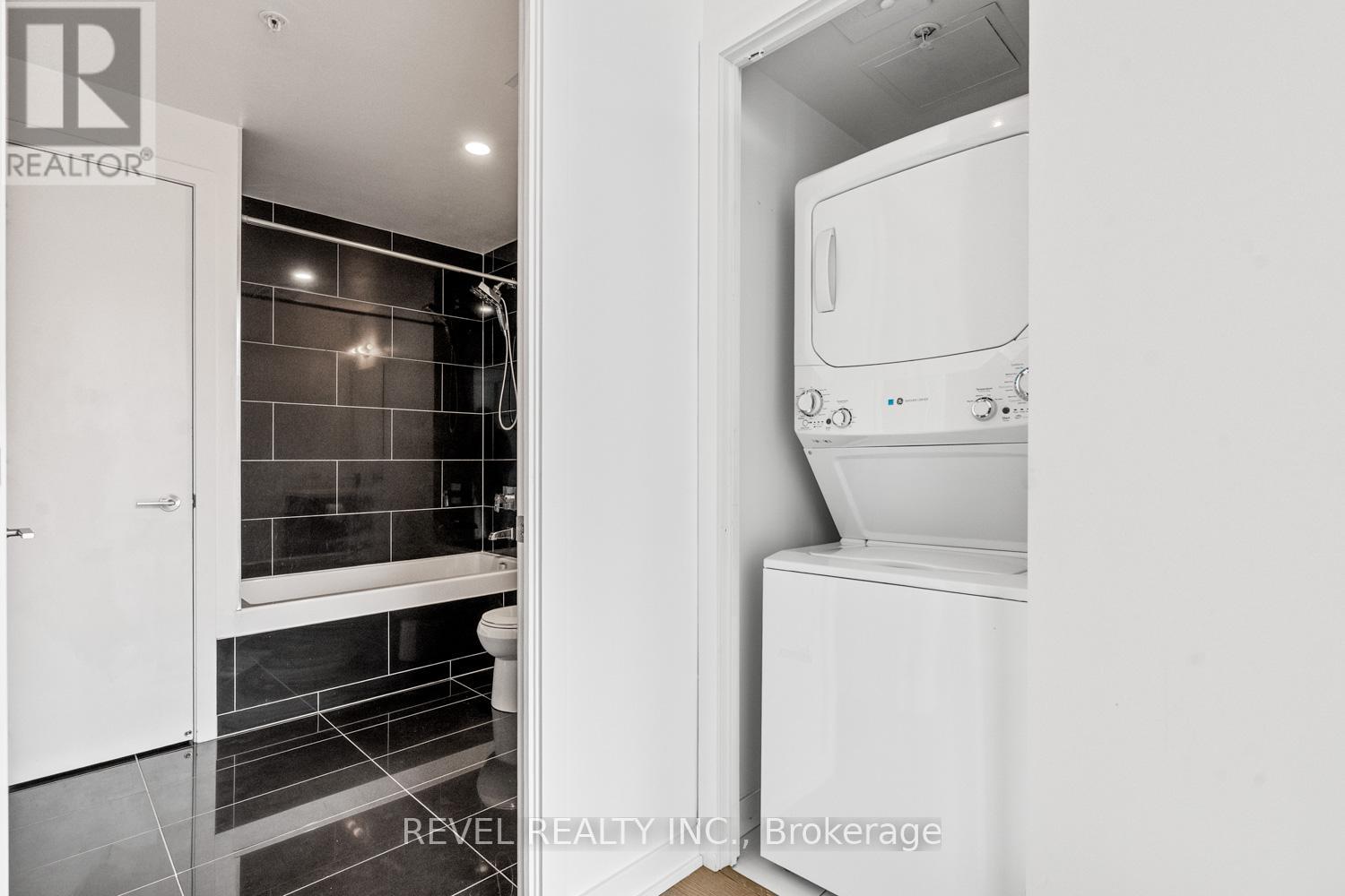 Ph20 - 39 Brant Street, Toronto, Ontario  M5V 3X1 - Photo 18 - C13086012