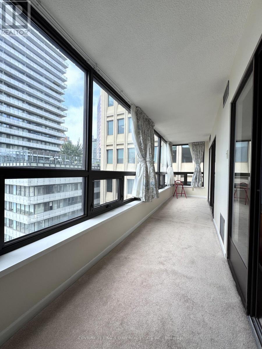 1801 - 62 Wellesley Street W, Toronto, Ontario  M5S 2X3 - Photo 24 - C13086026