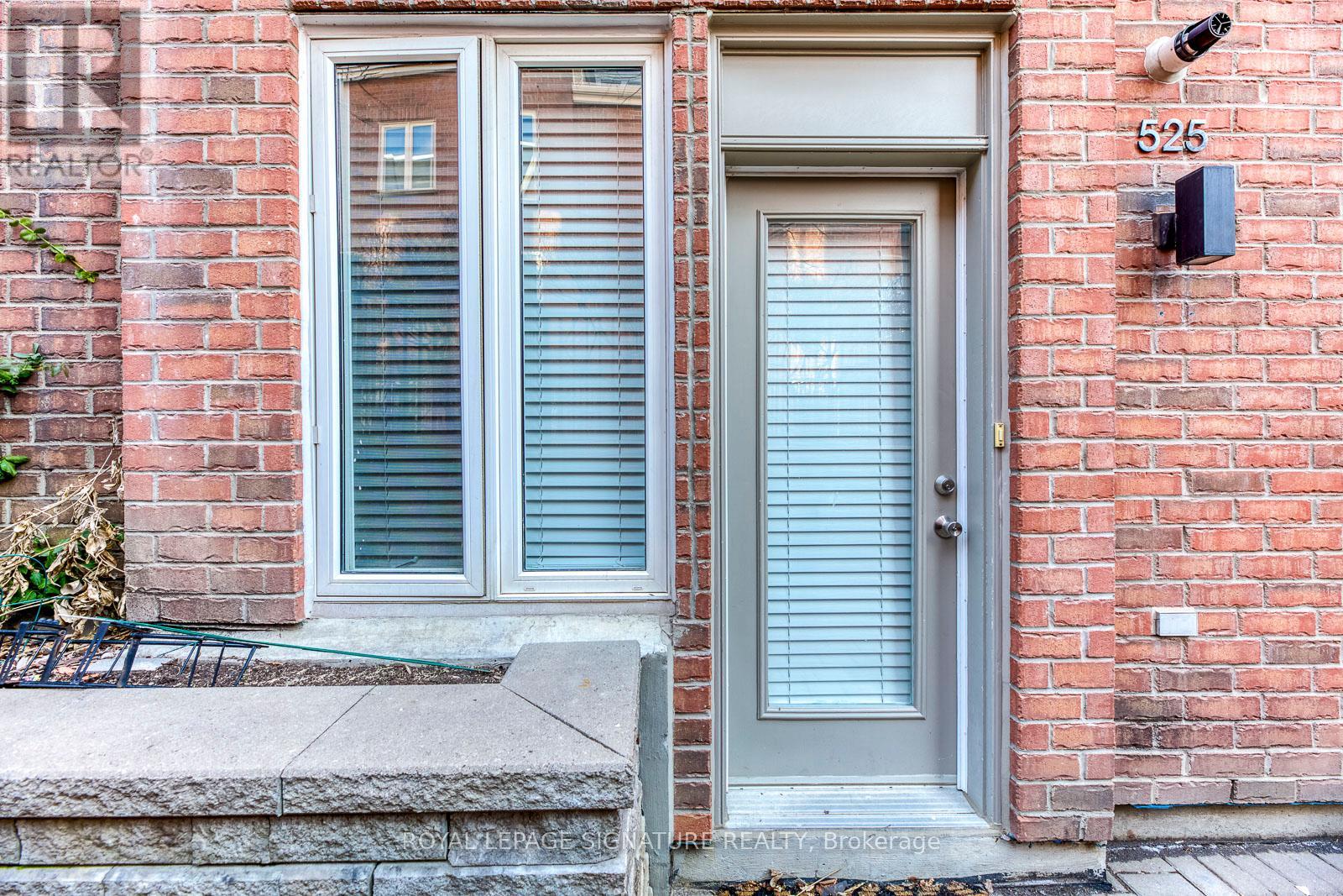 525 - 10 Douro Street, Toronto, Ontario  M6K 3M4 - Photo 2 - C13086084