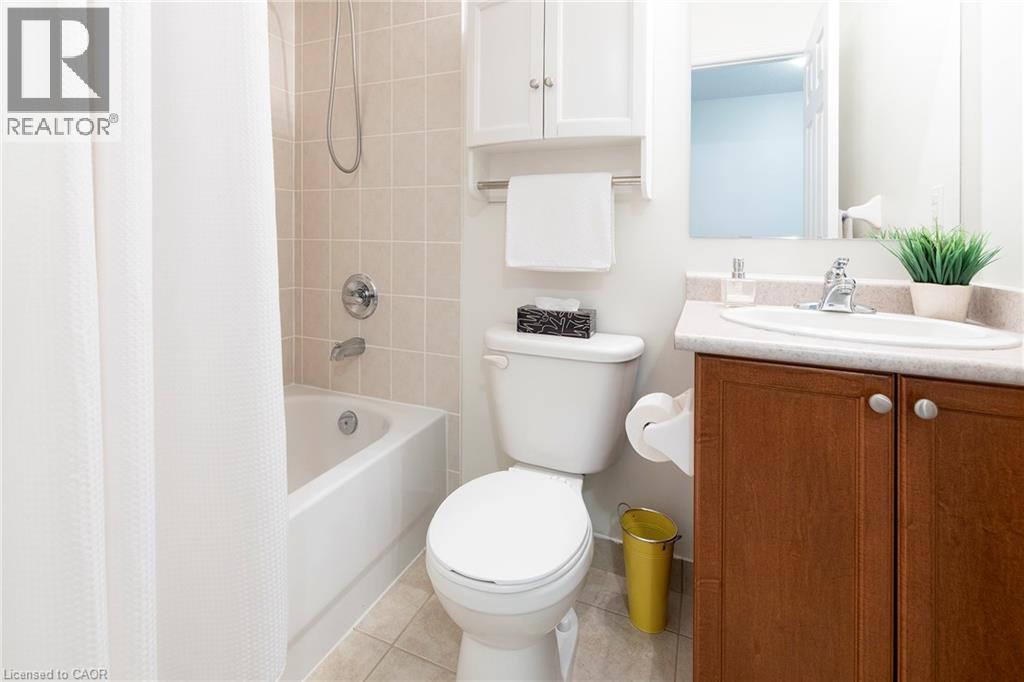 233 Duskywing Way Unit# 25, Oakville, Ontario  L6L 0C5 - Photo 15 - 40827197