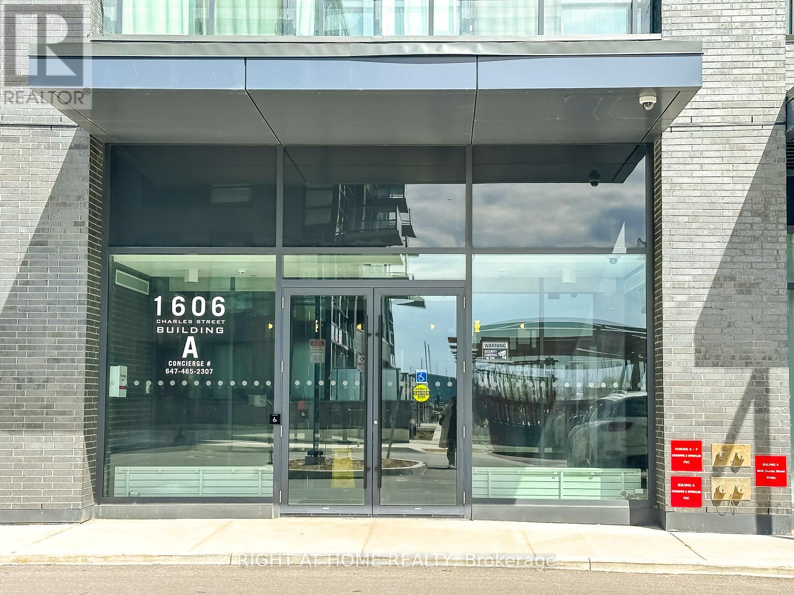 1308 - 1606 CHARLES STREET, Whitby, Ontario