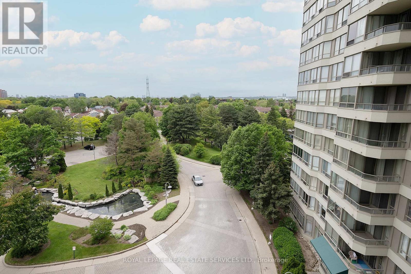 702 - 175 Bamburgh Circle, Toronto, Ontario  M1W 3X8 - Photo 14 - E13085946