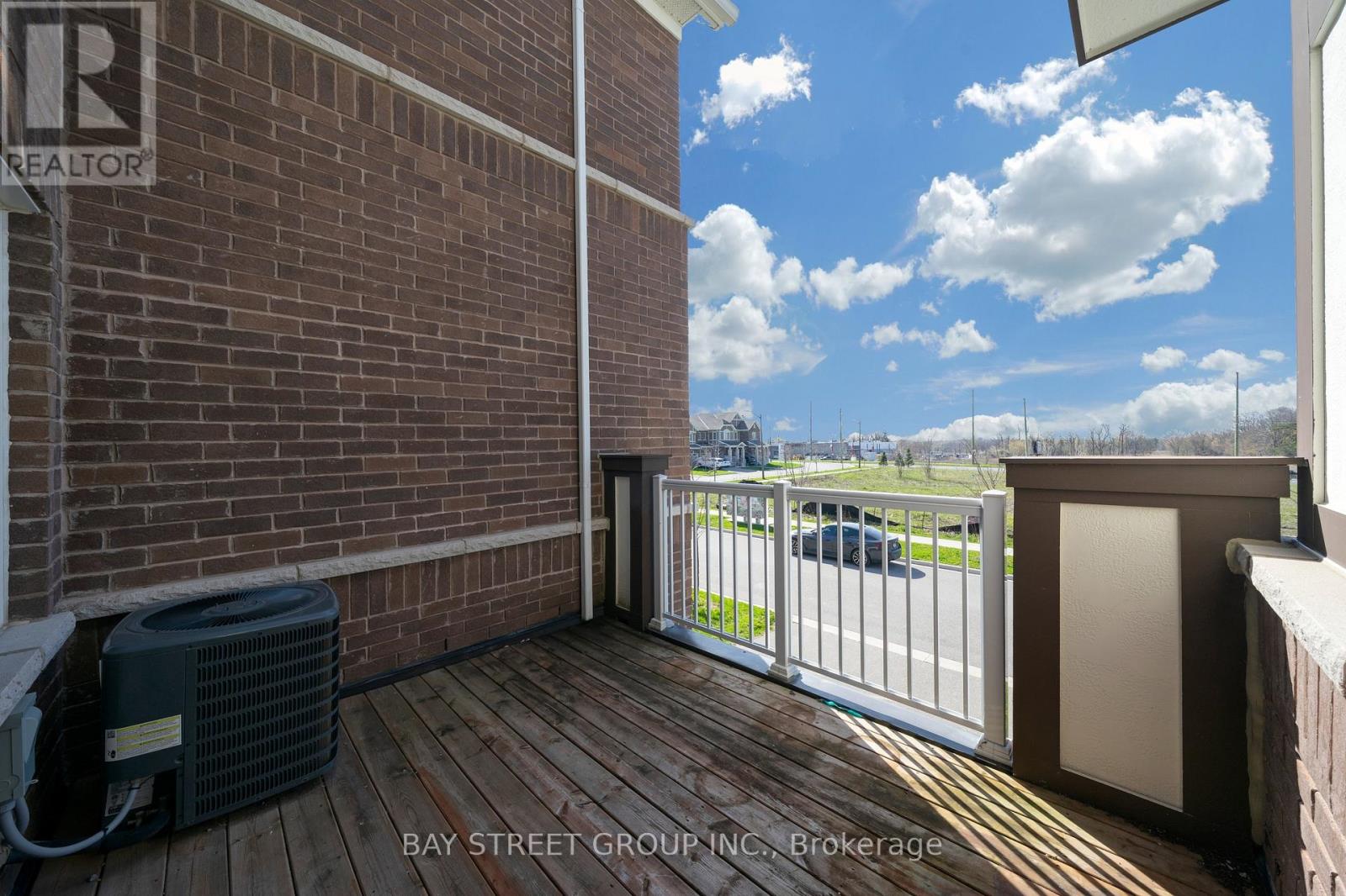 79 Bluegill Crescent, Whitby, Ontario  L1P 1Y5 - Photo 14 - E13085992