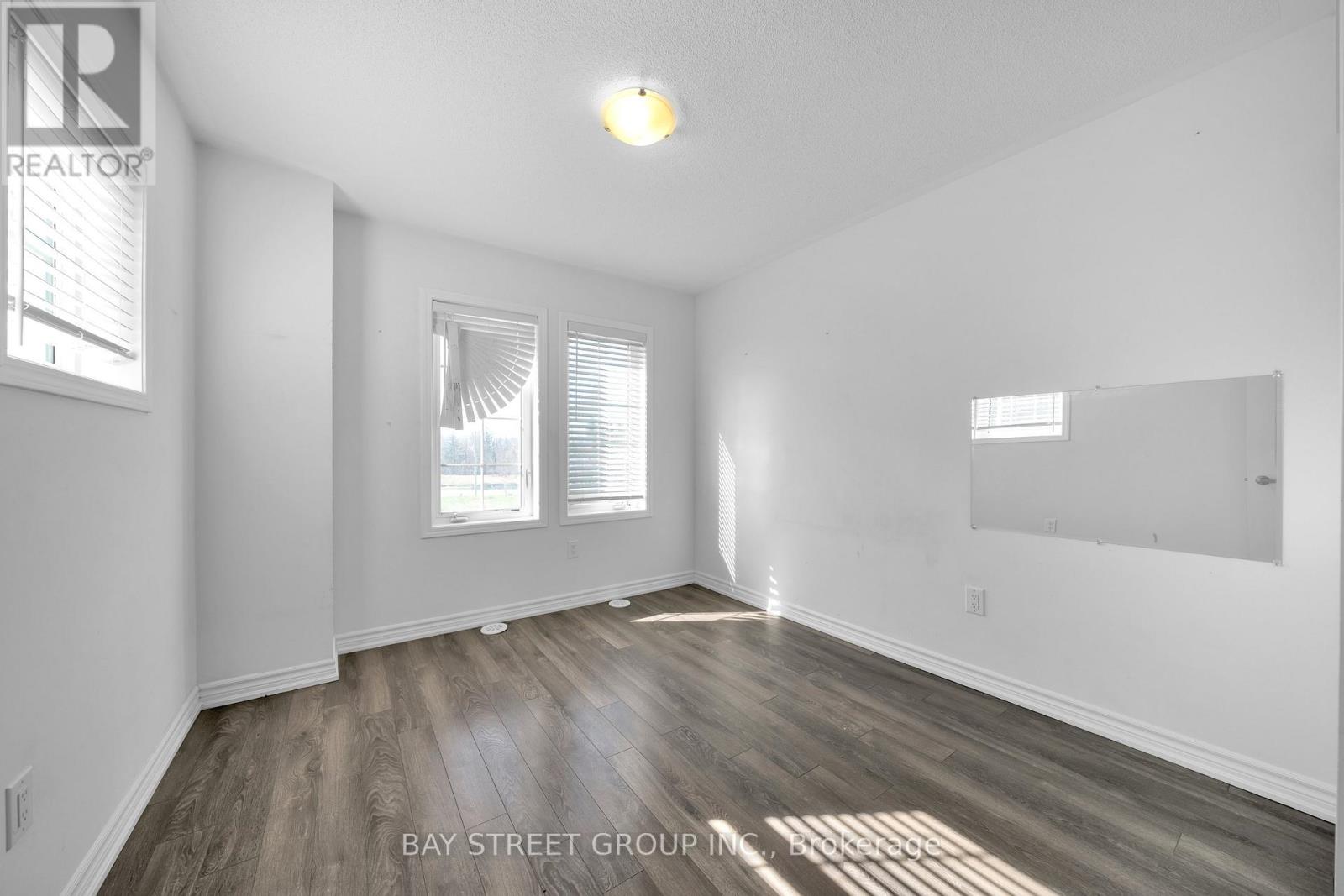 79 Bluegill Crescent, Whitby, Ontario  L1P 1Y5 - Photo 17 - E13085992