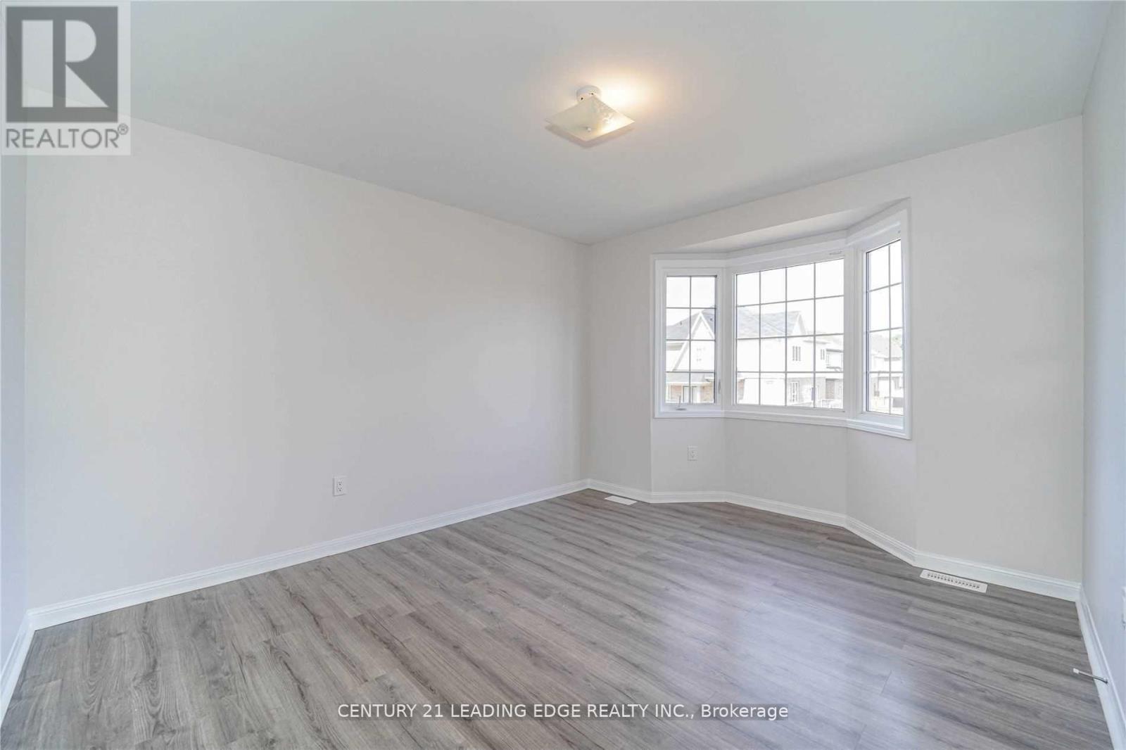 75 Henry Smith Avenue, Clarington, Ontario  L1C 3K2 - Photo 20 - E13086050