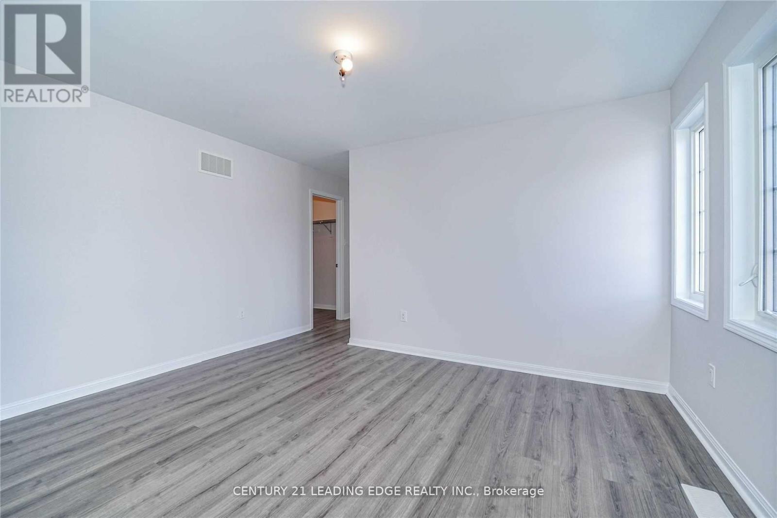 75 Henry Smith Avenue, Clarington, Ontario  L1C 3K2 - Photo 26 - E13086050