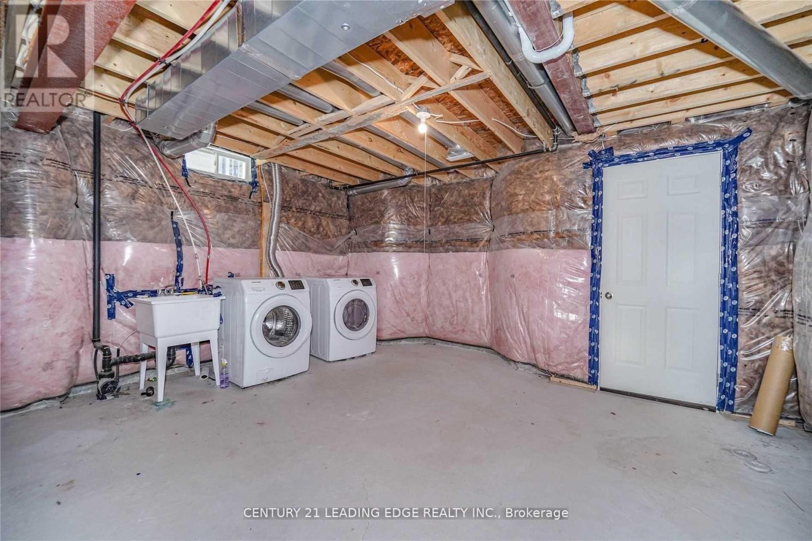 75 Henry Smith Avenue, Clarington, Ontario  L1C 3K2 - Photo 35 - E13086050