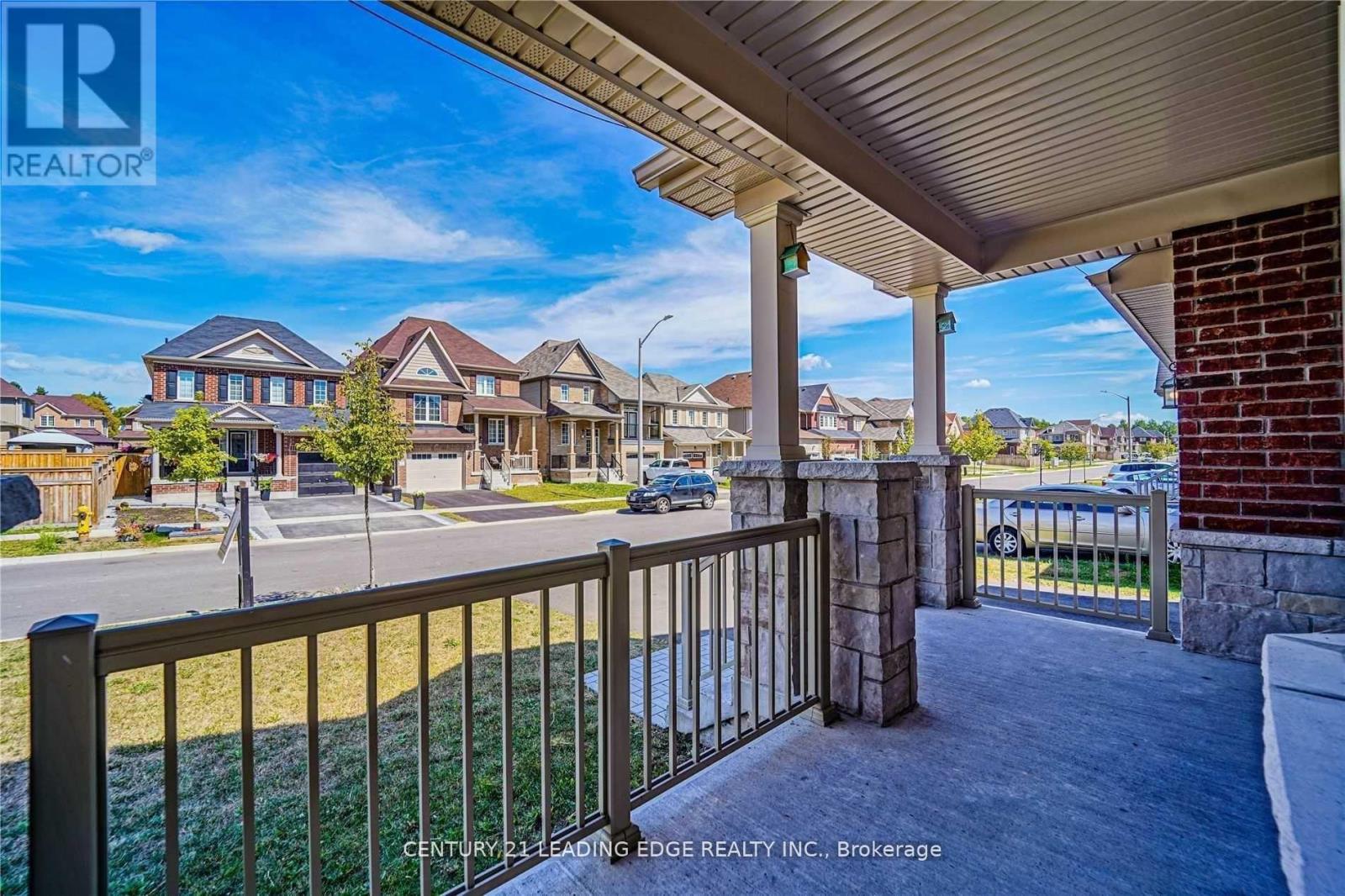 75 Henry Smith Avenue, Clarington, Ontario  L1C 3K2 - Photo 4 - E13086050