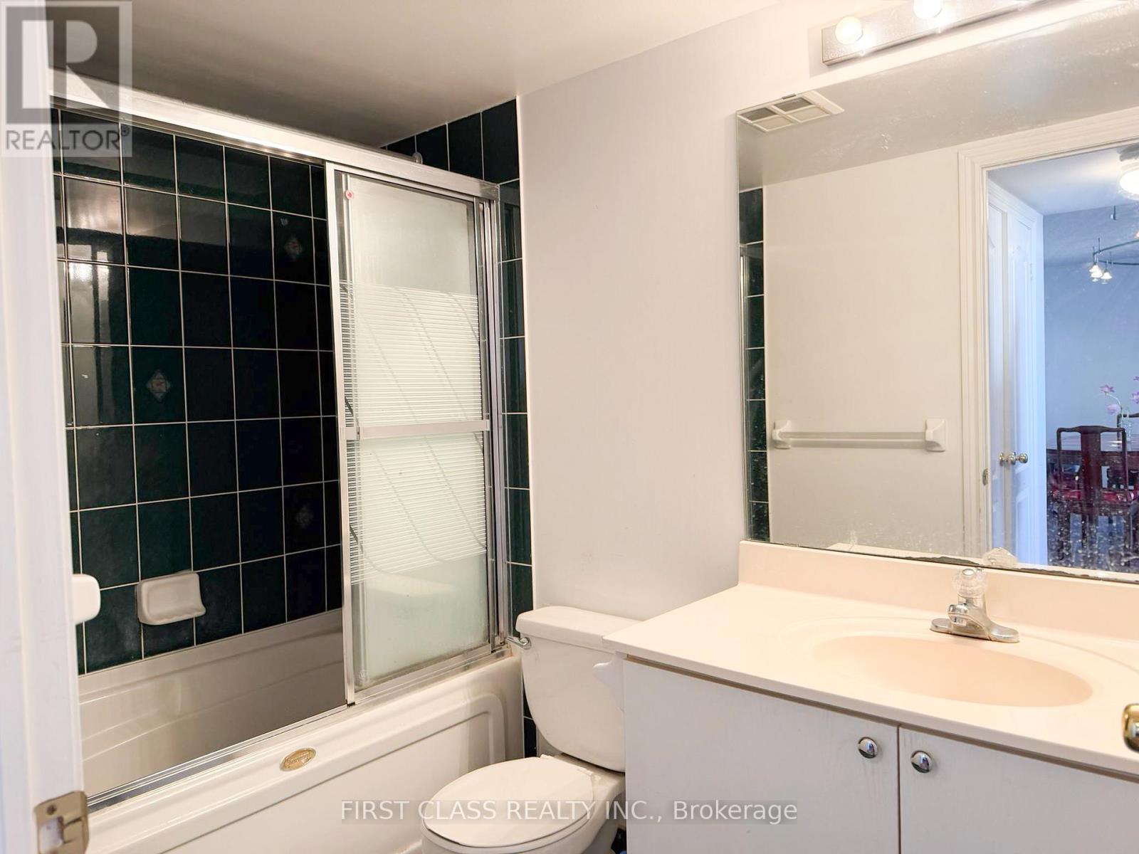807 - 115 Omni Drive, Toronto, Ontario  M1P 5B4 - Photo 8 - E13086120