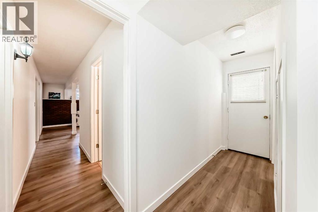 451 Huntbourne Hill NE, Calgary, Alberta  T2K 5G7 - Photo 33 - A2307579