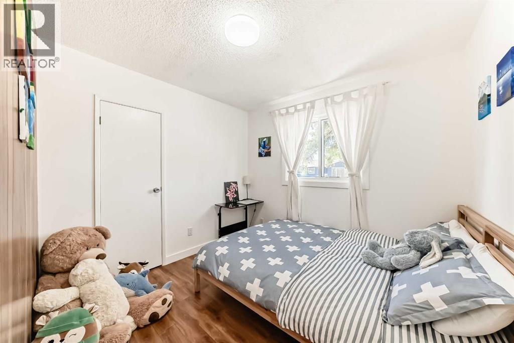 451 Huntbourne Hill NE, Calgary, Alberta  T2K 5G7 - Photo 15 - A2307579