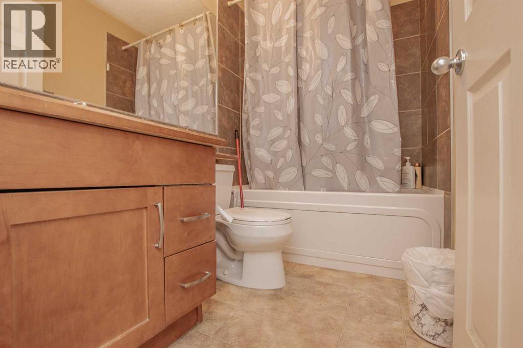 12010 102 A Street, Grande Prairie, Alberta  T8V 0M7 - Photo 10 - A2307073
