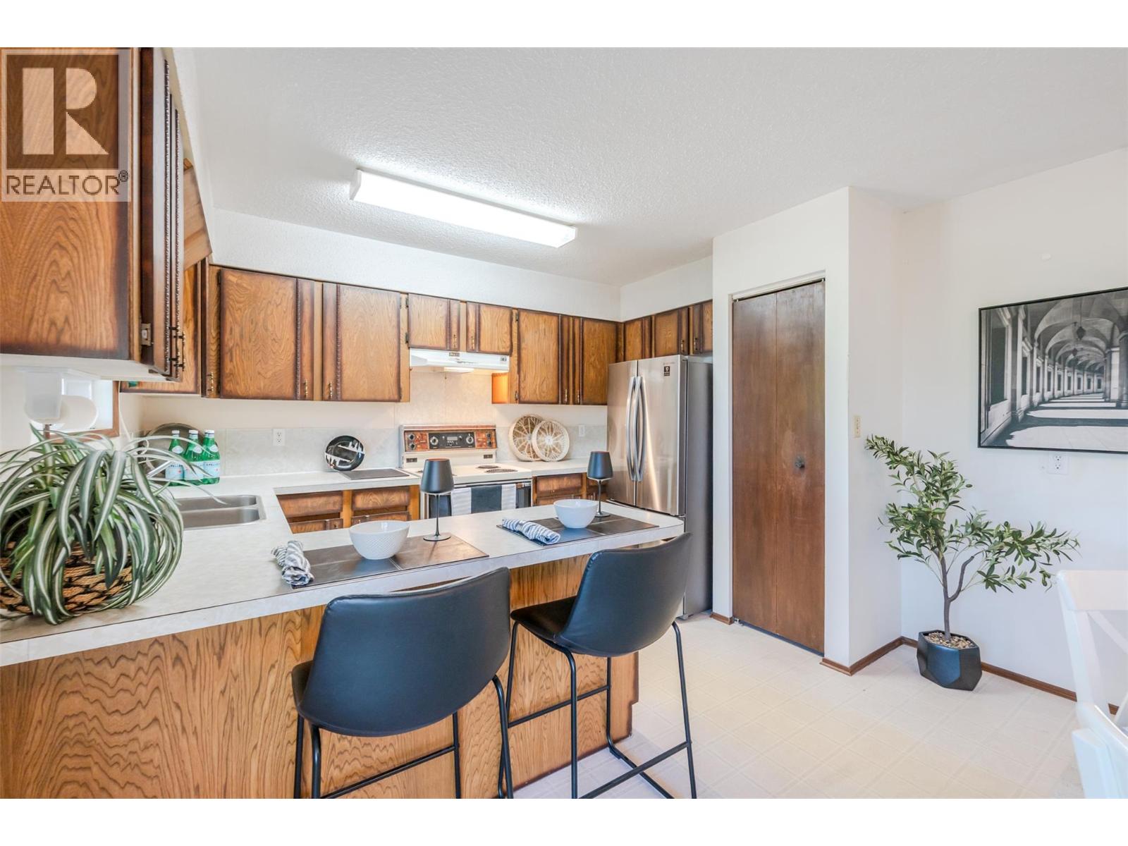 1083 Morningstar Road, Oliver, British Columbia  V0H 1T6 - Photo 21 - 10385919