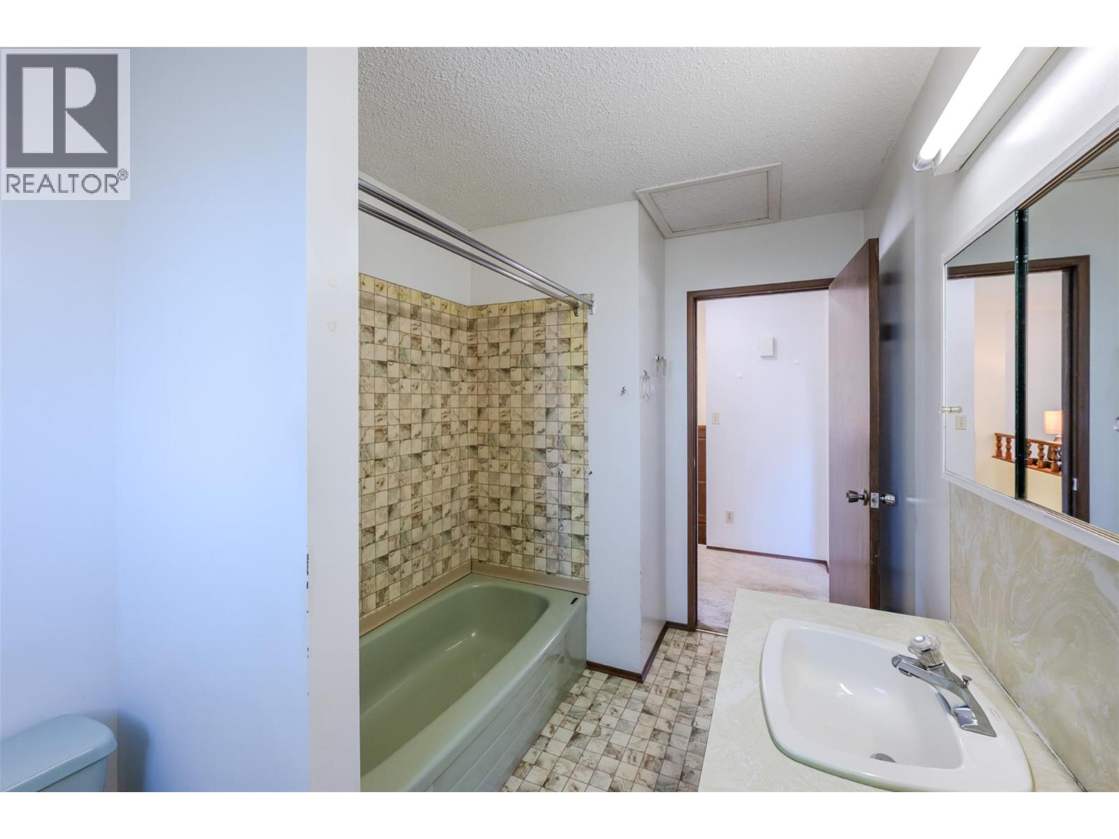 1083 Morningstar Road, Oliver, British Columbia  V0H 1T6 - Photo 35 - 10385919