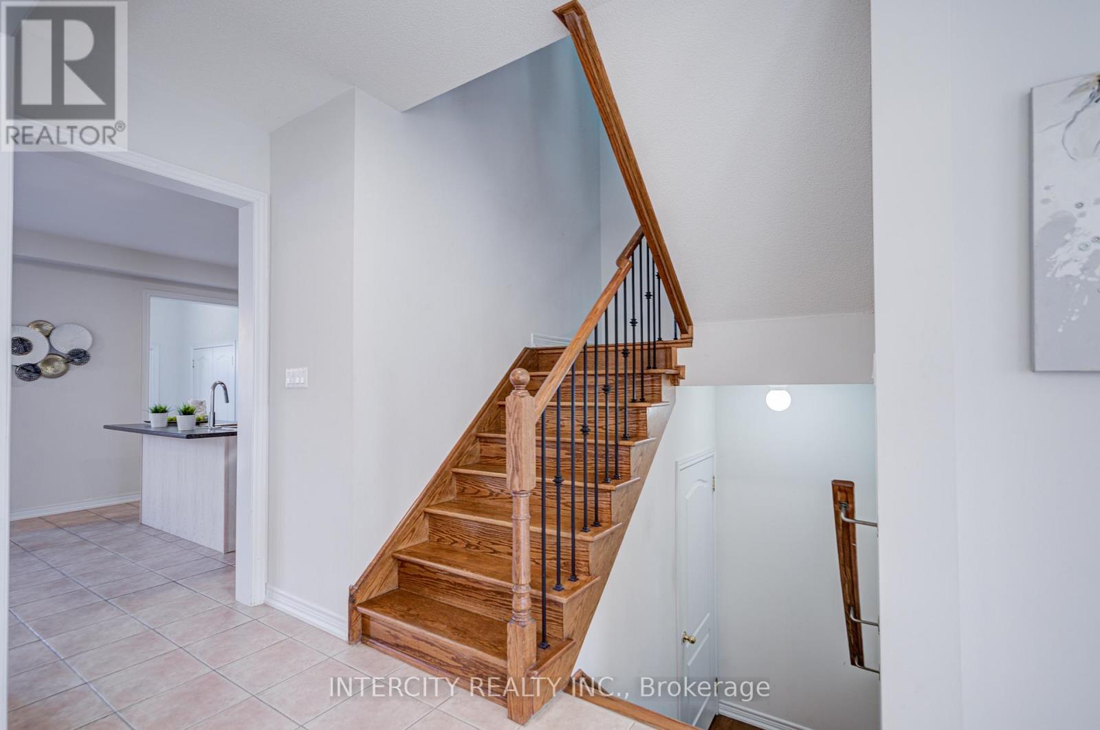 32 Ivory Silk Drive, Markham, Ontario  L6C 0G8 - Photo 18 - N13085870