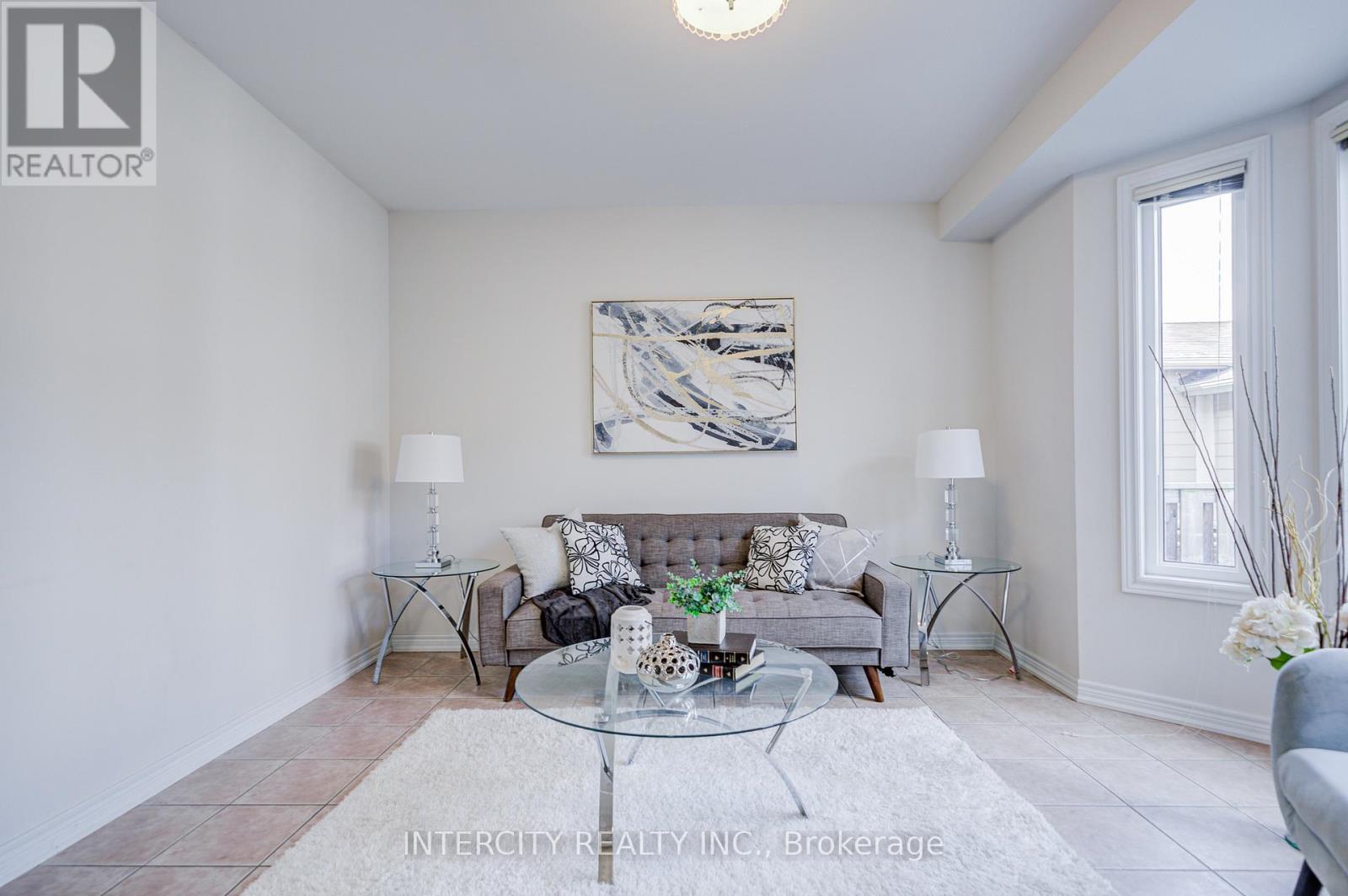 32 Ivory Silk Drive, Markham, Ontario  L6C 0G8 - Photo 21 - N13085870