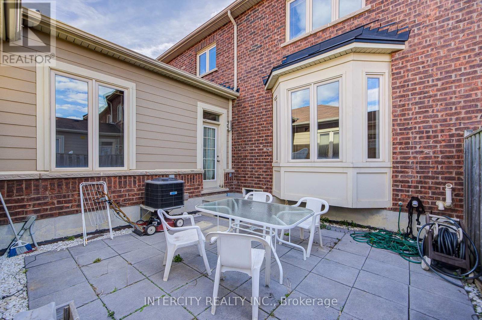 32 Ivory Silk Drive, Markham, Ontario  L6C 0G8 - Photo 46 - N13085870