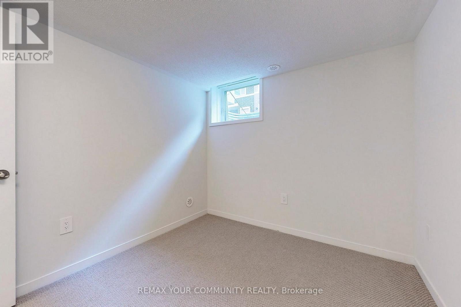 20 - 11 Honeycrisp Crescent, Vaughan, Ontario  L4K 0N6 - Photo 19 - N13085888