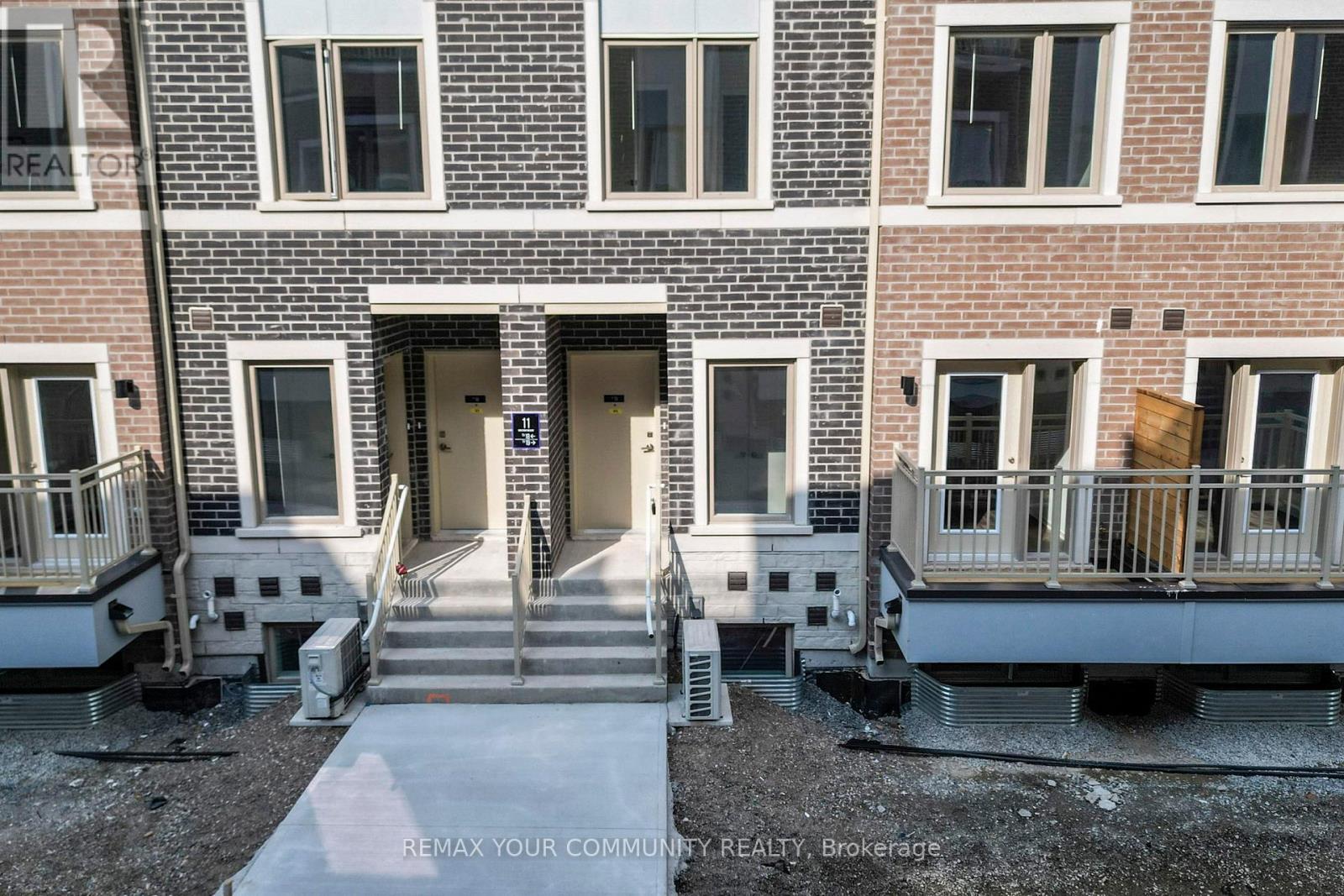 20 - 11 Honeycrisp Crescent, Vaughan, Ontario  L4K 0N6 - Photo 26 - N13085888
