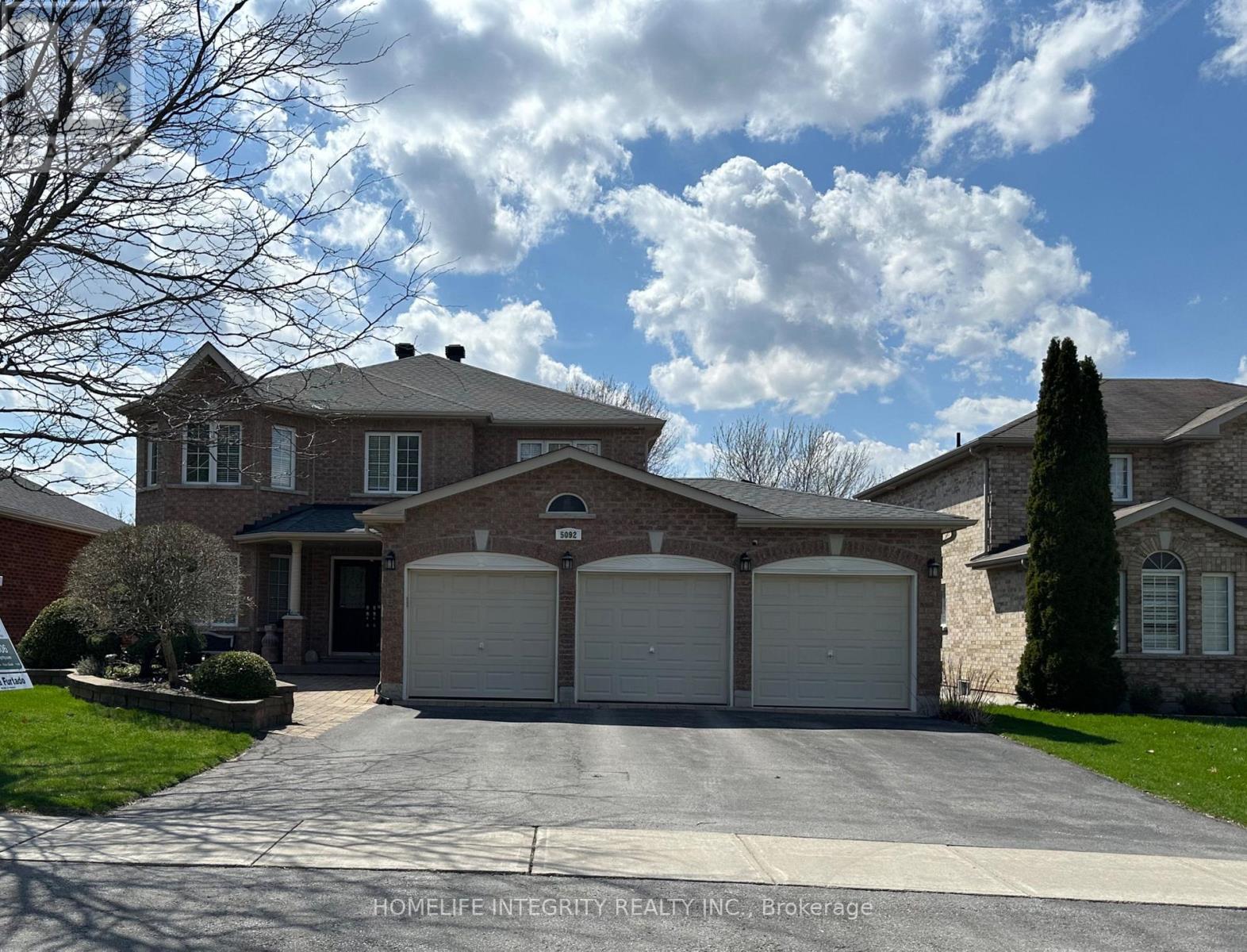 5092 Boyne Street, New Tecumseth, Ontario  L9R 0A1 - Photo 2 - N13085916