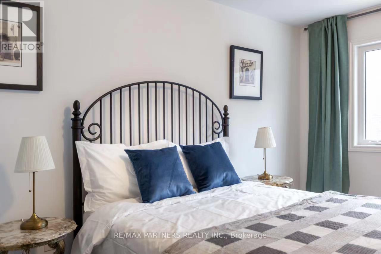 109 Lichfield Road, Markham, Ontario  L3R 0W9 - Photo 8 - N13085948