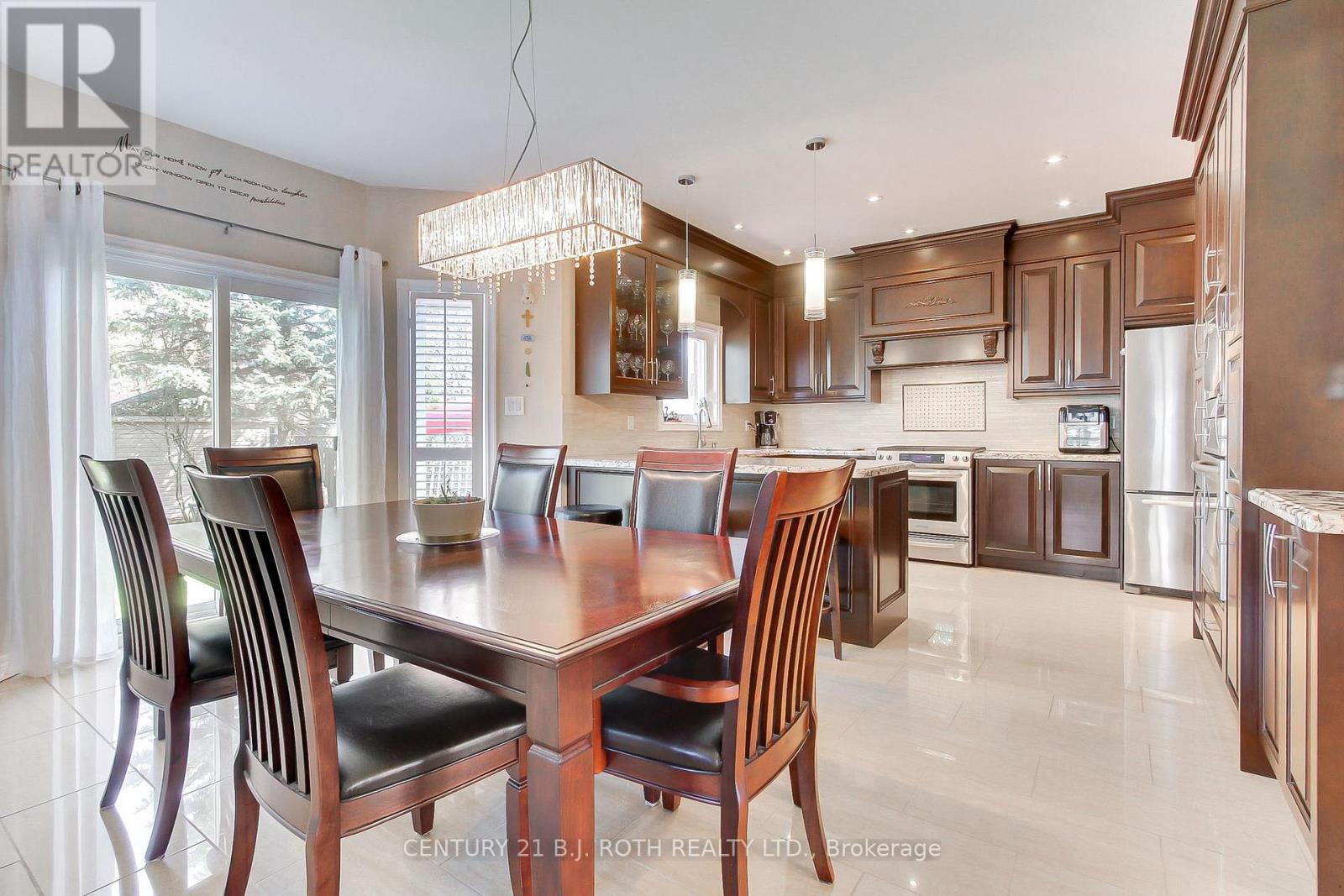 32 Timber Valley Avenue, Richmond Hill, Ontario  L4E 3S6 - Photo 17 - N13085962