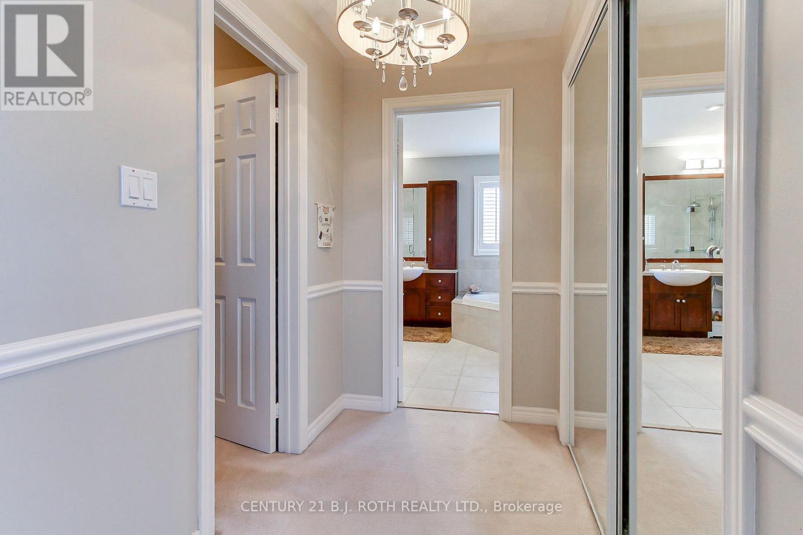 32 Timber Valley Avenue, Richmond Hill, Ontario  L4E 3S6 - Photo 28 - N13085962