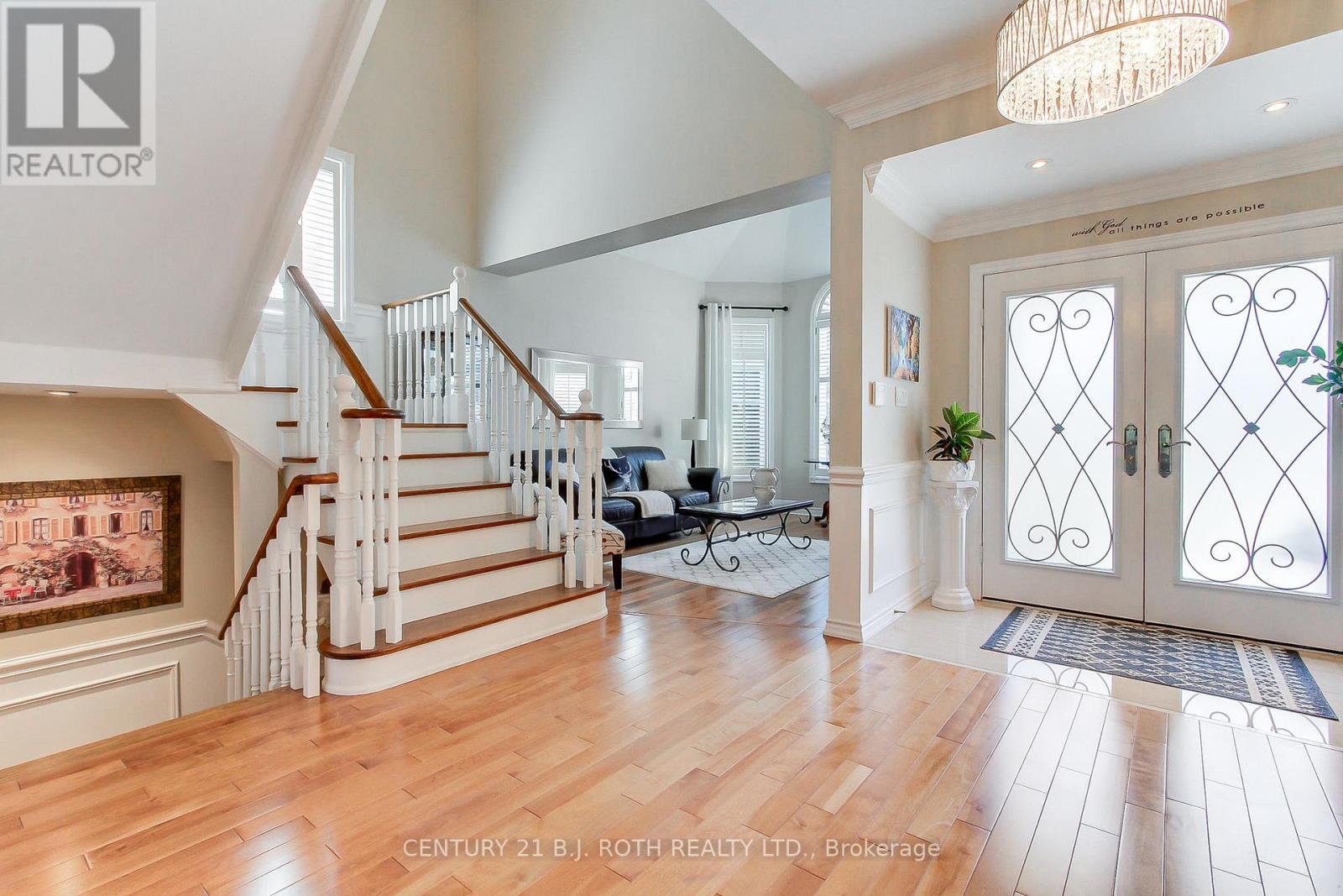 32 Timber Valley Avenue, Richmond Hill, Ontario  L4E 3S6 - Photo 7 - N13085962