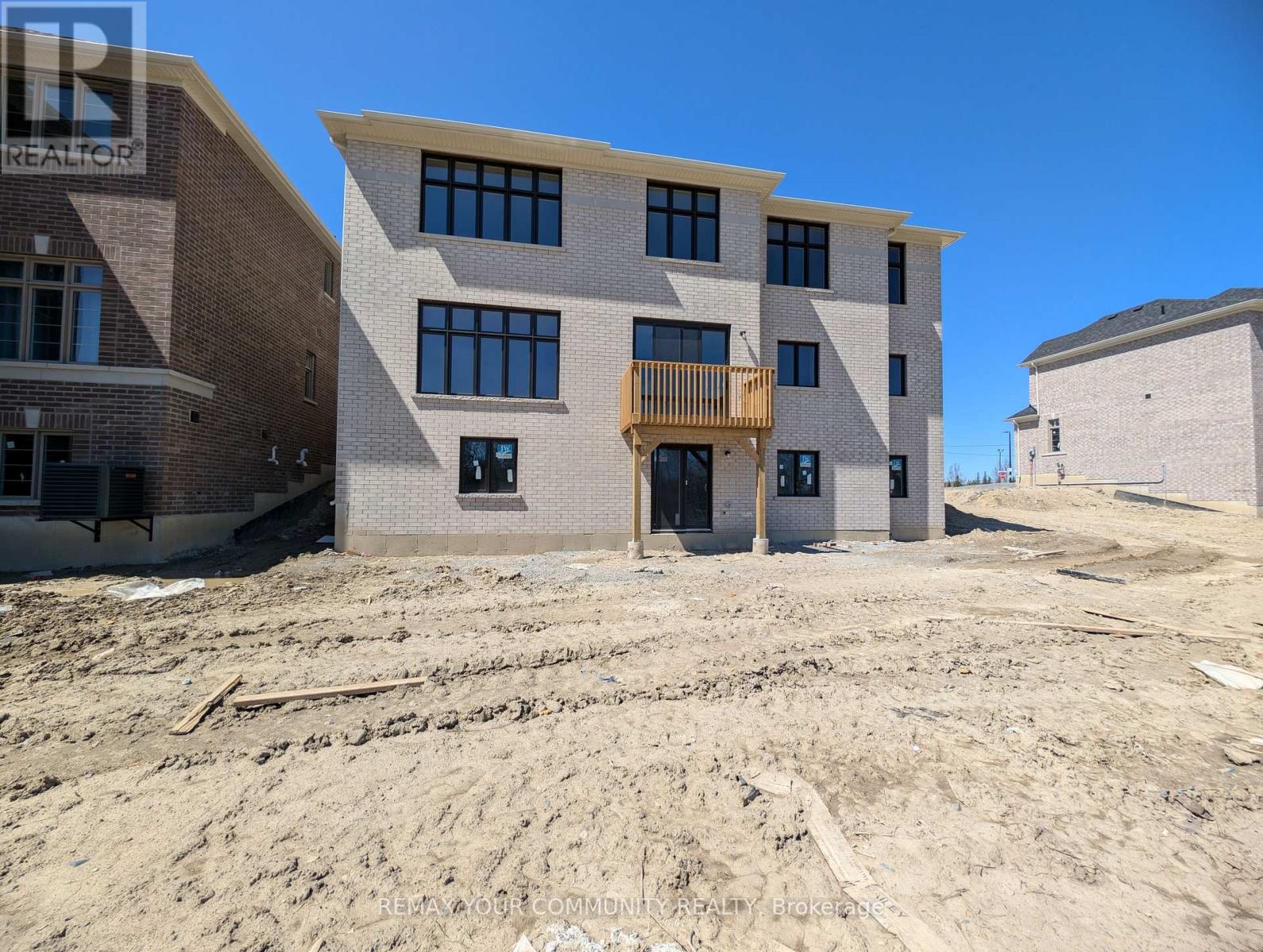 3 Rail Trail Court, Georgina, Ontario  L0E 1R0 - Photo 40 - N13085972