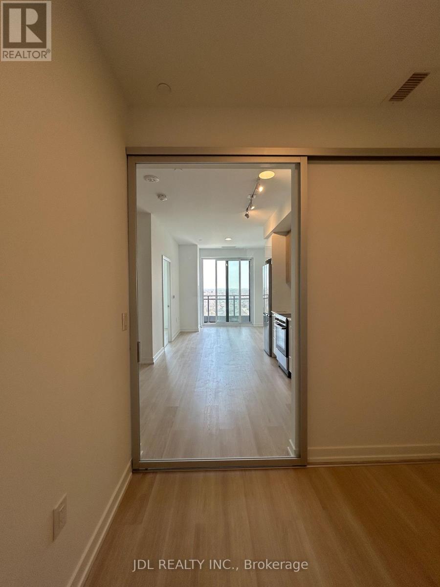 1811 - 9763 Markham Rd Road, Markham, Ontario  L6E 0W4 - Photo 9 - N13085998