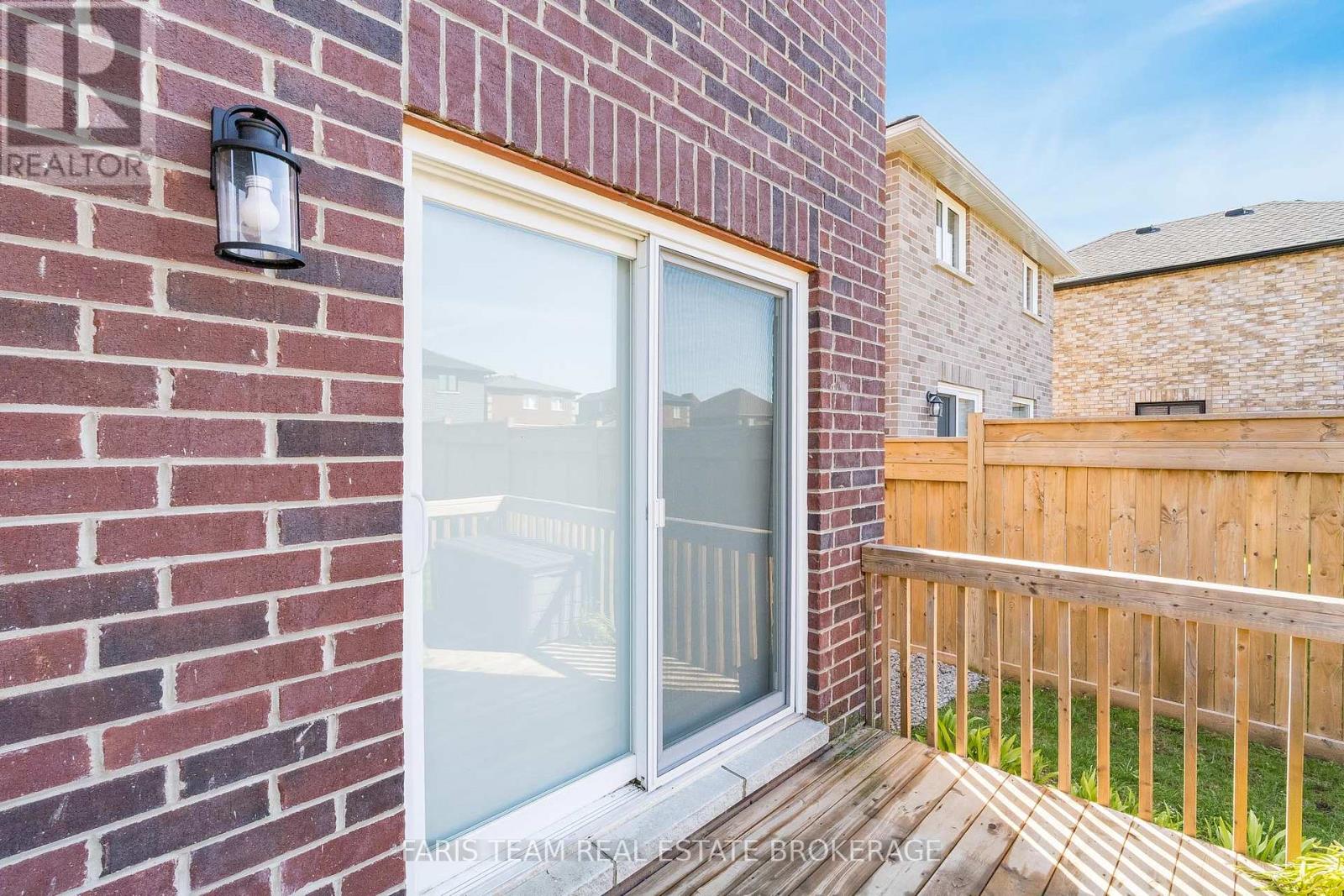 6 Majesty Boulevard, Barrie, Ontario  L4M 7K3 - Photo 24 - S13085854