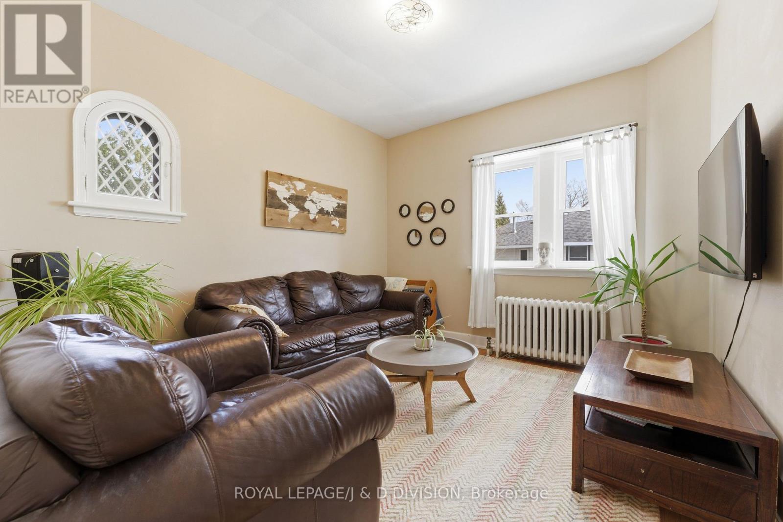 44 Tecumseth Street, Orillia, Ontario  L3V 1X9 - Photo 17 - S13085952