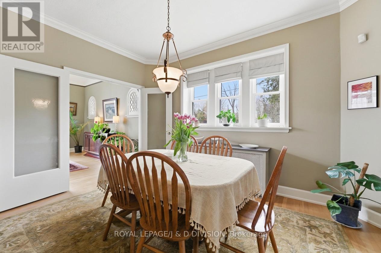 44 Tecumseth Street, Orillia, Ontario  L3V 1X9 - Photo 7 - S13085952
