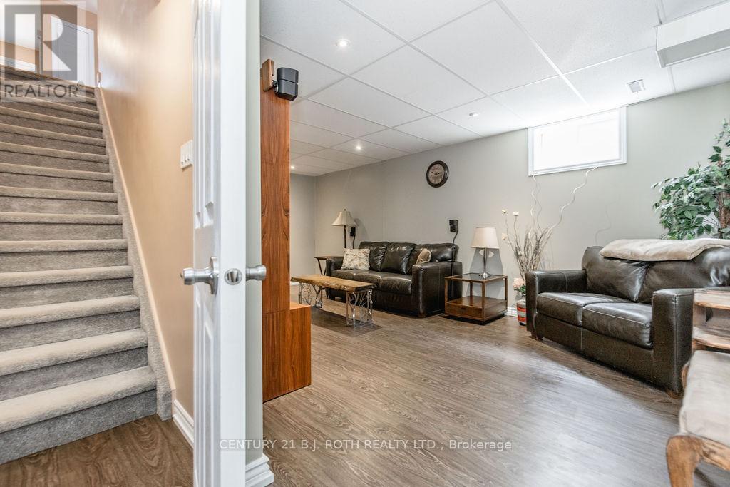 12 Graham Street, Springwater (Elmvale), Ontario  L0L 1P0 - Photo 33 - S13086004