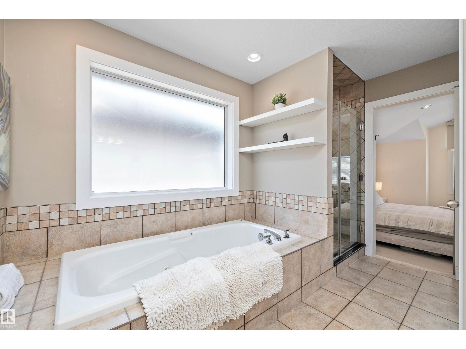 1644 Hector Rd NW, Edmonton, Alberta  T6R 3G9 - Photo 52 - E4469269