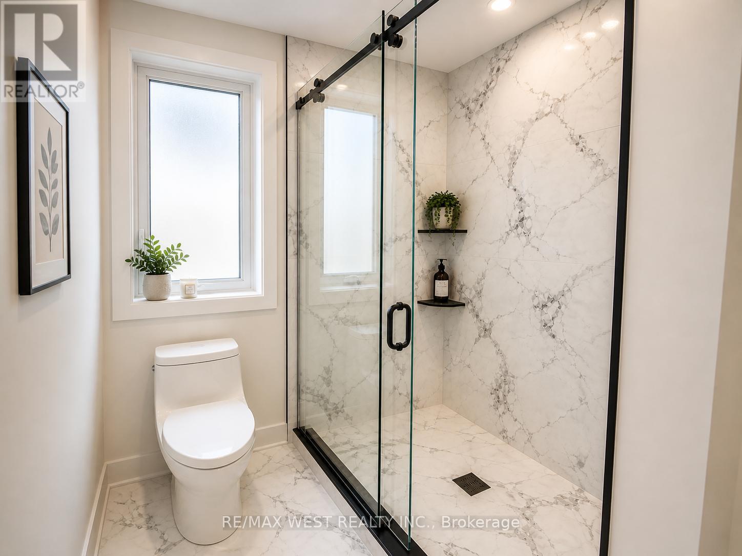 Main Level - 73 Ravensbourne Crescent, Toronto, Ontario  M9A 2B1 - Photo 6 - W13085866