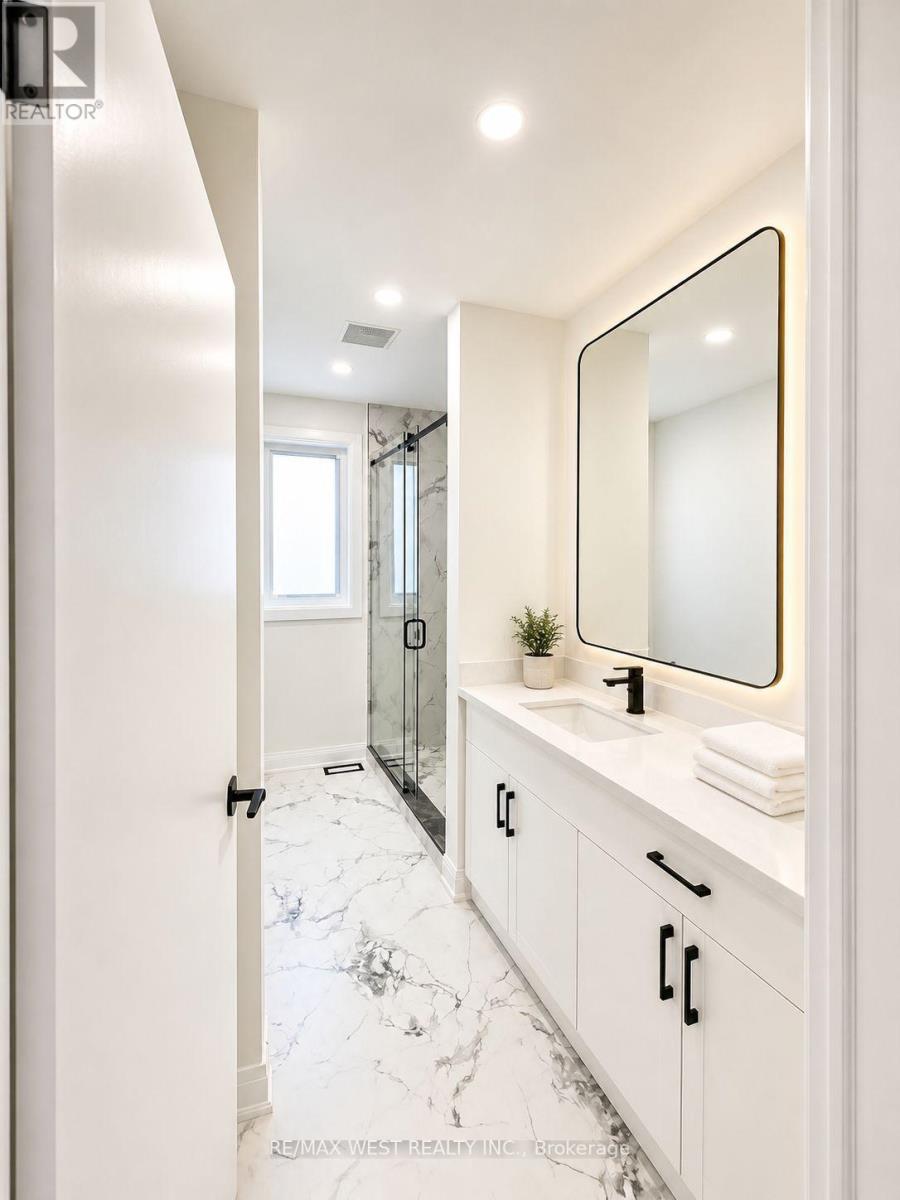 Main Level - 73 Ravensbourne Crescent, Toronto, Ontario  M9A 2B1 - Photo 7 - W13085866