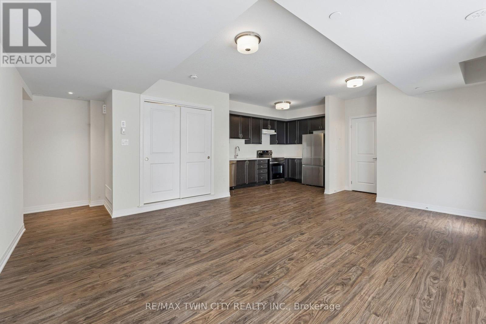 28 - 35 Fieldridge Crescent, Brampton, Ontario  L6R 0A7 - Photo 7 - W13085938