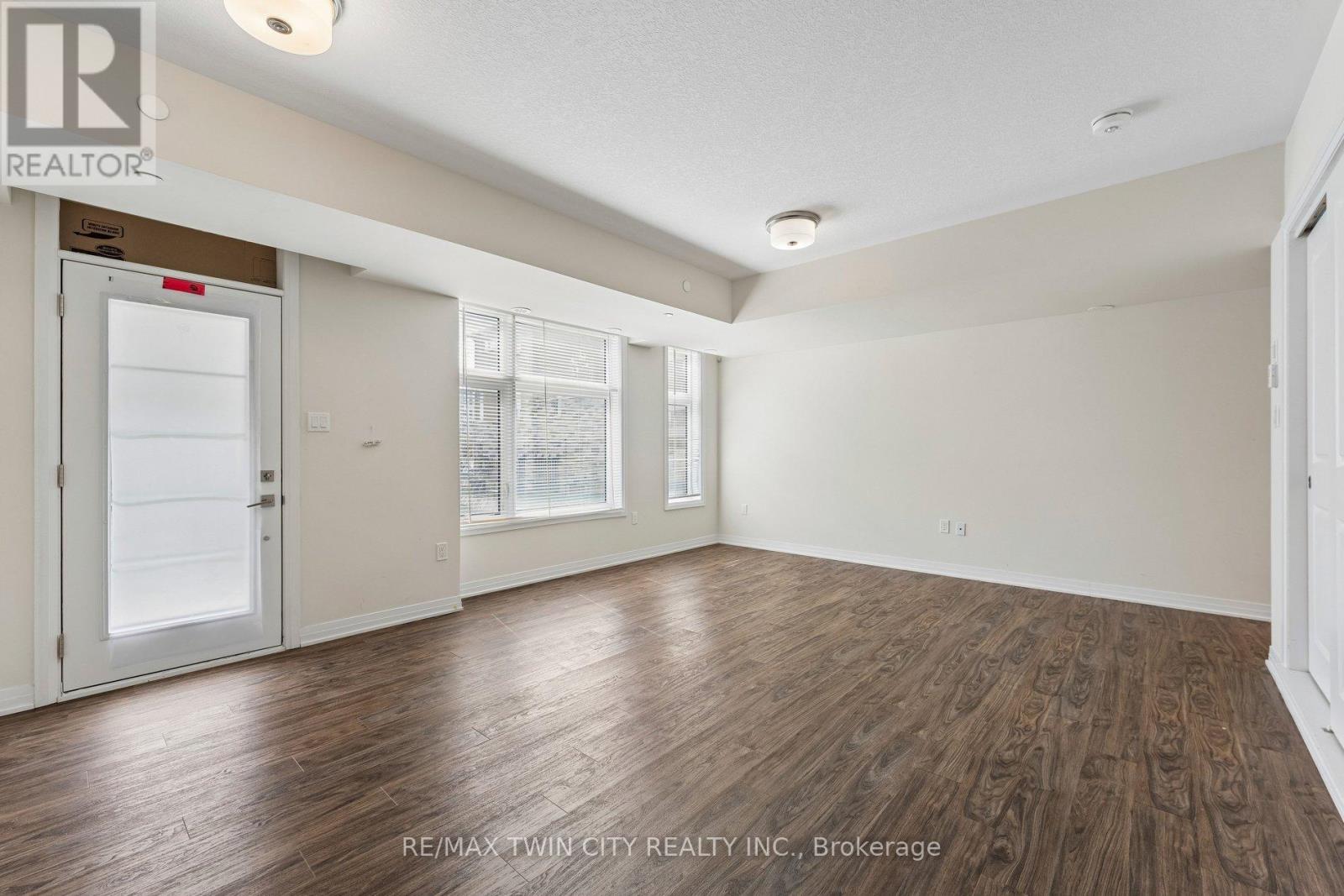 28 - 35 Fieldridge Crescent, Brampton, Ontario  L6R 0A7 - Photo 8 - W13085938