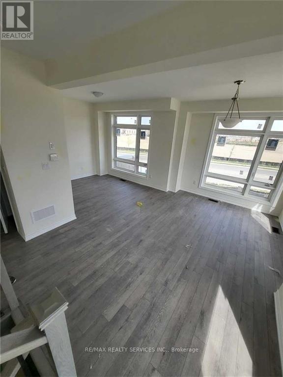 625 Fogal (Upper) Road, Brampton, Ontario  L6P 4P7 - Photo 3 - W13086024