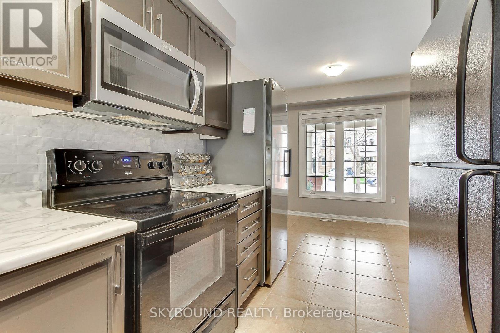 358 Cavanagh Lane, Milton, Ontario  L9T 8J9 - Photo 10 - W13086106