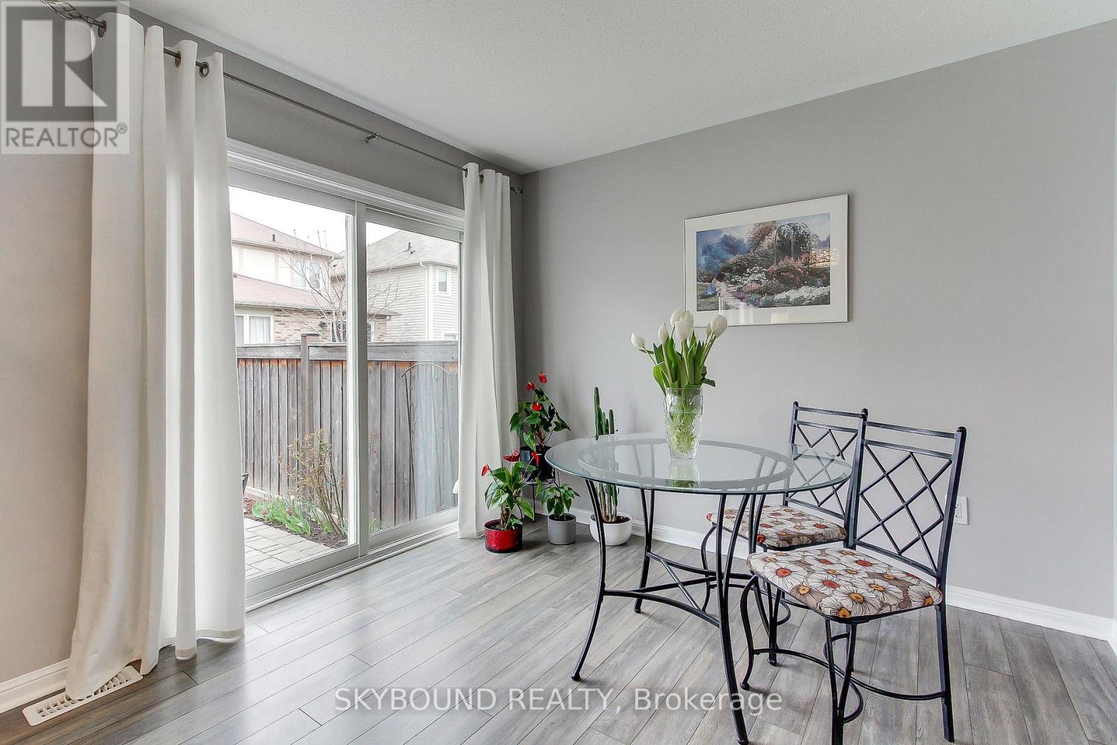 358 Cavanagh Lane, Milton, Ontario  L9T 8J9 - Photo 13 - W13086106